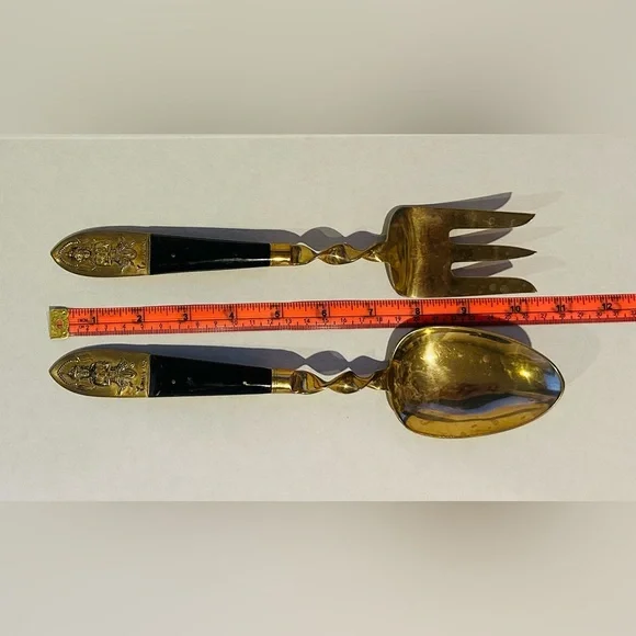 Vintage Siam (Thailand) Brass & Wood Serving Set - Picture 11 of 12